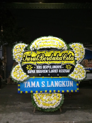 Papan Bunga Duka di Kwandang